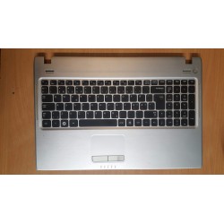 Apatinės dalies viršus su klaviatūra Samsung NP-Q530H