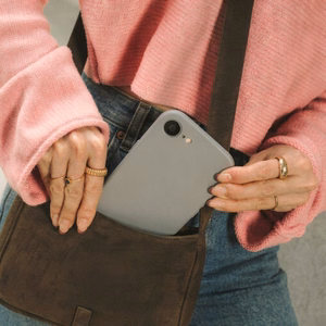 Tech-Protect Silicone MagSafe Case for iPhone 16e / 17e - Gray