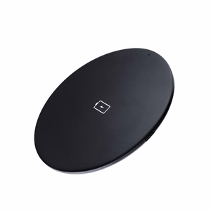 Belaidis įkroviklis Forcell (Quick Charge 15W)