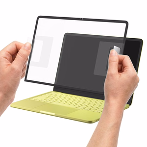 Защитное стекло для экрана Spigen Glas.tR Slim FC для MacBook Neo 13" 2026, чёрное
