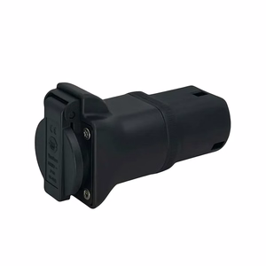 Adapter Reach Type2 to Schuko