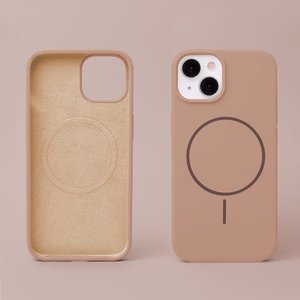 Silicone Thin Mag case for iPhone 17 Pro 6,3" / 18 Pro 6,3" brown