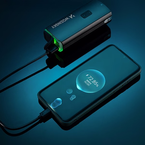 Передний велосипедный фонарь Wozinsky с кабелем USB-C, 3000 лм – чёрный
