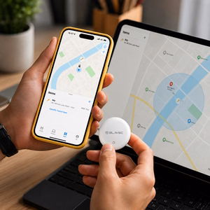 Белый Bluetooth-трекер Blavec BTG-02 с кольцом для ключей для устройств Apple и Android (BTBTG02-KW)