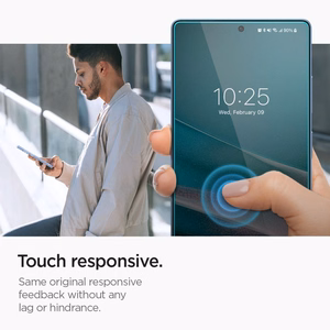 Закалённое стекло Spigen Glas.tR EZ FIT 2 шт. для Samsung Galaxy S25 Ultra - прозрачное