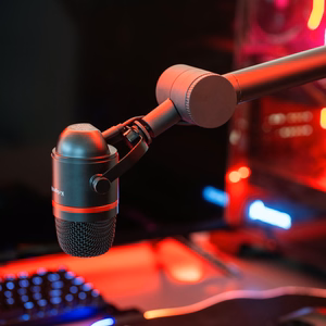 Kruger&Matz Warrior GV-200 USB žaidimų ir vaizdo tinklaraščių mikrofonas