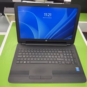 HP 250 G5 i3-5005U / 128GB SSD / 8GB DDR3 / 15.6"