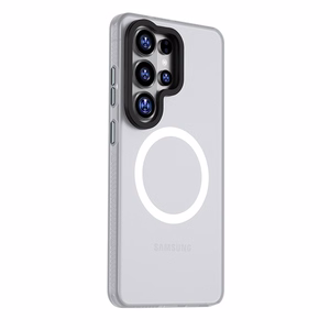 Benks Magnetic Lucid Armor чехол (A050) для Samsung Galaxy S26 Ultra белый