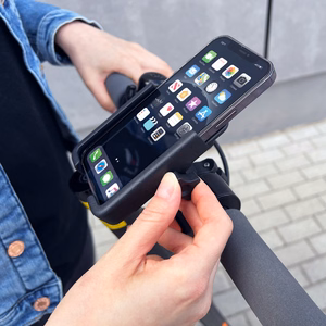 Wozinsky metal bicycle phone laikiklis, scooters juodas (WBHBK3)