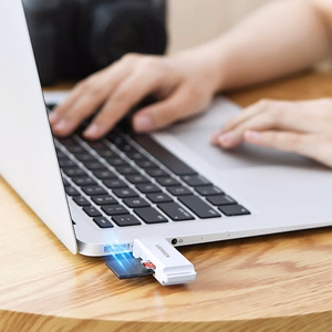 Atminties kortelių skaitytuvas Ugreen CM104 USB-A 3.0 to TF/SD (40752) juodas