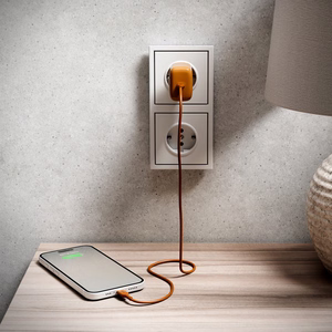 "Puro Pro Lite" 30 W USB-C sieninis įkroviklis - oranžinis