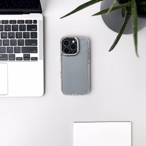 Blizgus dėklas telefonui iPhone 16e - skaidrus