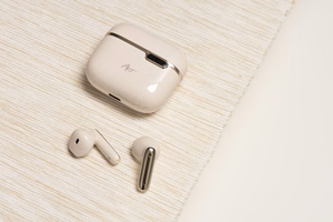 Wireless earphones Art TWS + docking station USB C AP-TW-B4W white