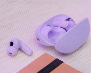 Wireless earphones Hoco TWS EQ23 purple
