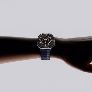 SPIGEN WBF0 dirželis SAMSUNG GALAXY WATCH ULTRA 2024 / 2025 (47 MM) tamsiai mėlynas