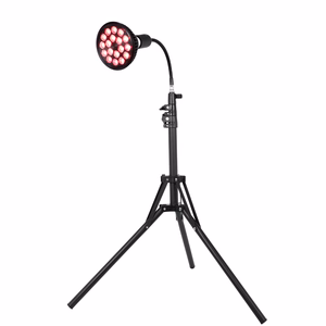 Medivon Lumera Go red-light therapy lamp