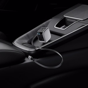 Cuktech CC903P automobilinis įkroviklis 100 W, su ekranu ir 70 cm įtraukiamu USB-C laidu – pilkas