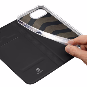 Чехол-кошелёк DUX DUCIS SKIN PRO для iPhone 16e чёрный