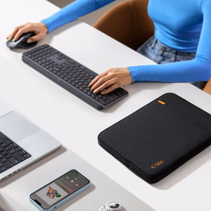 Tech-Protect Defender nešiojamojo kompiuterio dėklas 13–14" - juodas
