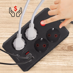 Maclean elektros paskirstytuvas, 4 lizdai + 3xUSB prailginimo laidas, 110–240 V kintama srovė, 50/60 Hz, 2,1 A, maks. 2500 W, 1,5 m, juodas, MCE392 B