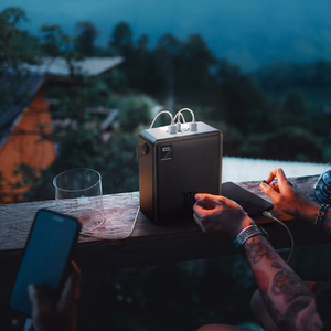 Wozinsky W8-B 100000mAh 30W Powerbank 2xUSB-A and 2xUSB-C with Flashlight - Black