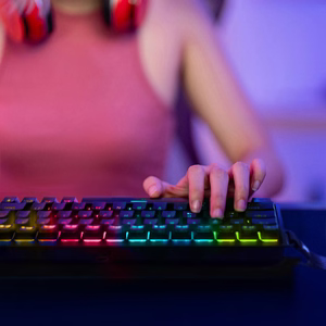 "Wozinsky" WKGP-1165 mechaninė žaidimų klaviatūra su RGB apšvietimu - juoda