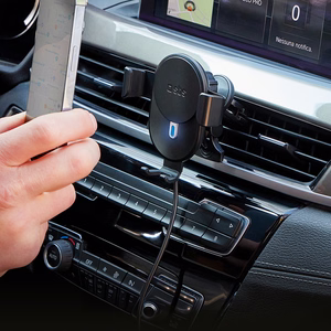 Išmaniojo telefono laikiklis su indukciniu įkrovikliu SBS TESUPWIR10CLIPSTG 10W – juodas