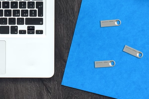 GOODRAM Pendrive UNO3 - 32GB USB 3.2 gen 1 серебряный