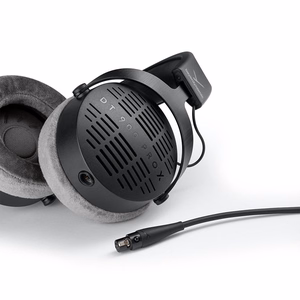 Beyerdynamic DT 900 PRO X – open-back over-ear studio headphones, black
