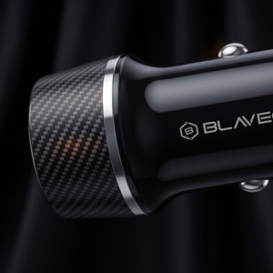 Blavec Car charger BS-03B-C Carbon - USB + Typ C -  QC 3.0 18W PD 30W z kablem Typ C na Typ C (CCBS03BC-UCB) czarna