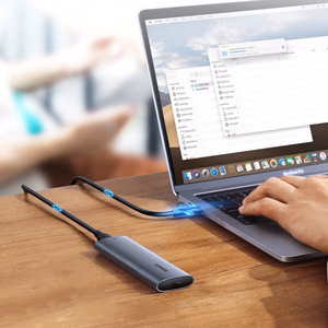 Kietojo disko korpusas Ugreen CM400 SSD M.2 NVMe 10Gb/s USB-C 3.1 Gen2 juodas