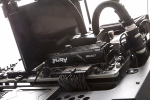 Kingston Technology FURY Beast 8GB 3200MT/s DDR4 CL16 DIMM juodas