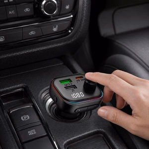 Tech-Protect CC07 3 prievadų PD 54W automobilinis įkroviklis + Bluetooth FM siųstuvas - juodas