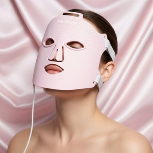 Medivon Lumi Fit LED light therapy face mask