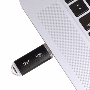 Silicon Power Blaze B02 USB флеш-накопитель 16 GB USB Type-A 3.2 Gen 1 (SP016GBUF3B02V1K) чёрный