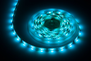 Комплект освещения: лента 5050 SMD на 150 светодиодов, блок питания и контроллер цвета