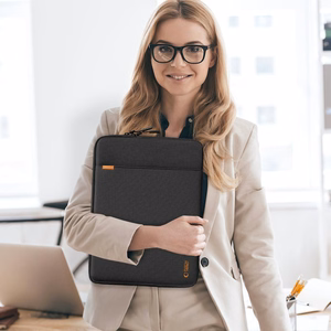 Tech-Protect Defender nešiojamojo kompiuterio dėklas 13–14" - juodas