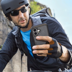 Case Dux Ducis Shld Apple iPhone 17 black (Umbra Pattern)