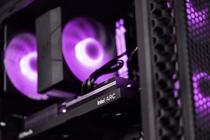 Actina stalinis kompiuteris AMD Ryzen 7 8700F 32 GB DDR5 1 TB SSD AMD Radeon RX 7700 XT Midi Tower juodas