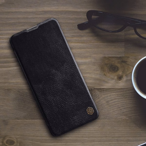 Nillkin Qin dėklas telefonui Xiaomi Redmi Note 11 Pro+ (Kinija) / Redmi Note 11 Pro (Kinija) / Mi11i HyperCharge apsauginis kameros dėklas su stovu rudas