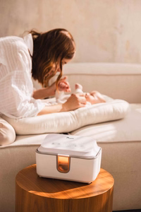 Momini подогреватель влажных салфеток WarmWipes