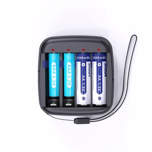 XTAR BC4 battery charger  R03 / AAA and R6 / AA Li-ion 1,5V / NiMH