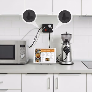 Maclean elektros paskirstytuvas, prailginimo laidas su 2 lizdais + 3xUSB, 110–240 V kintama srovė, 50/60 Hz, 2,1 A, maks. 2500 W, 1,5 m, juodas, MCE387 B