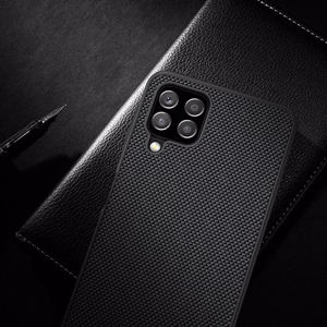 Nillkin Textured Case patvarus sustiprintas dėklas su geliniu rėmu ir nailono nugarėle Samsung Galaxy A22 4G juodas