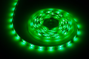 Комплект освещения: лента 5050 SMD на 150 светодиодов, блок питания и контроллер цвета