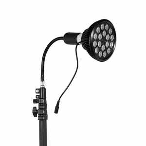 Medivon Lumera Go red-light therapy lamp