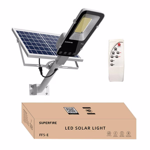 Saulės lempa "Superfire FF5-E", 897W, 2000lm, 20000mAh