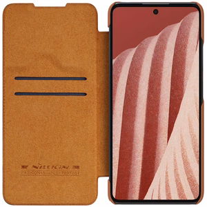 Nillkin Qin odinis dėklas telefonui Samsung Galaxy A73 rudas
