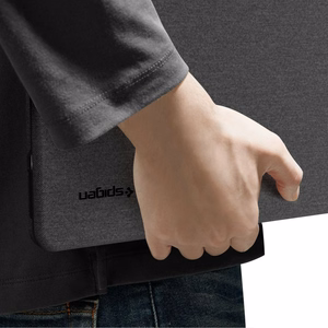 Чёрный чехол Spigen Urban Fit для MacBook Neo 13 дюймов 2026 года