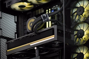 Actina 5901443415947 PC AMD Ryzen™ 7 7800X3D 32 GB DDR5-SDRAM 2 TB SSD AMD Radeon RX 9070 XT Midi Tower juodas